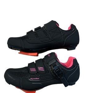 Kyedoo Cycling Shoes Women's SZ 40 US equivalent 8-8.5 Pelaton Black